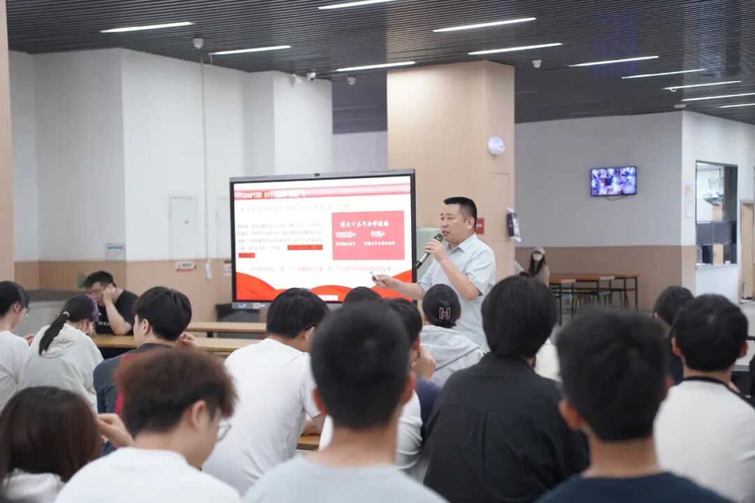 塔夫高复27届开学仪式暨26届表彰会